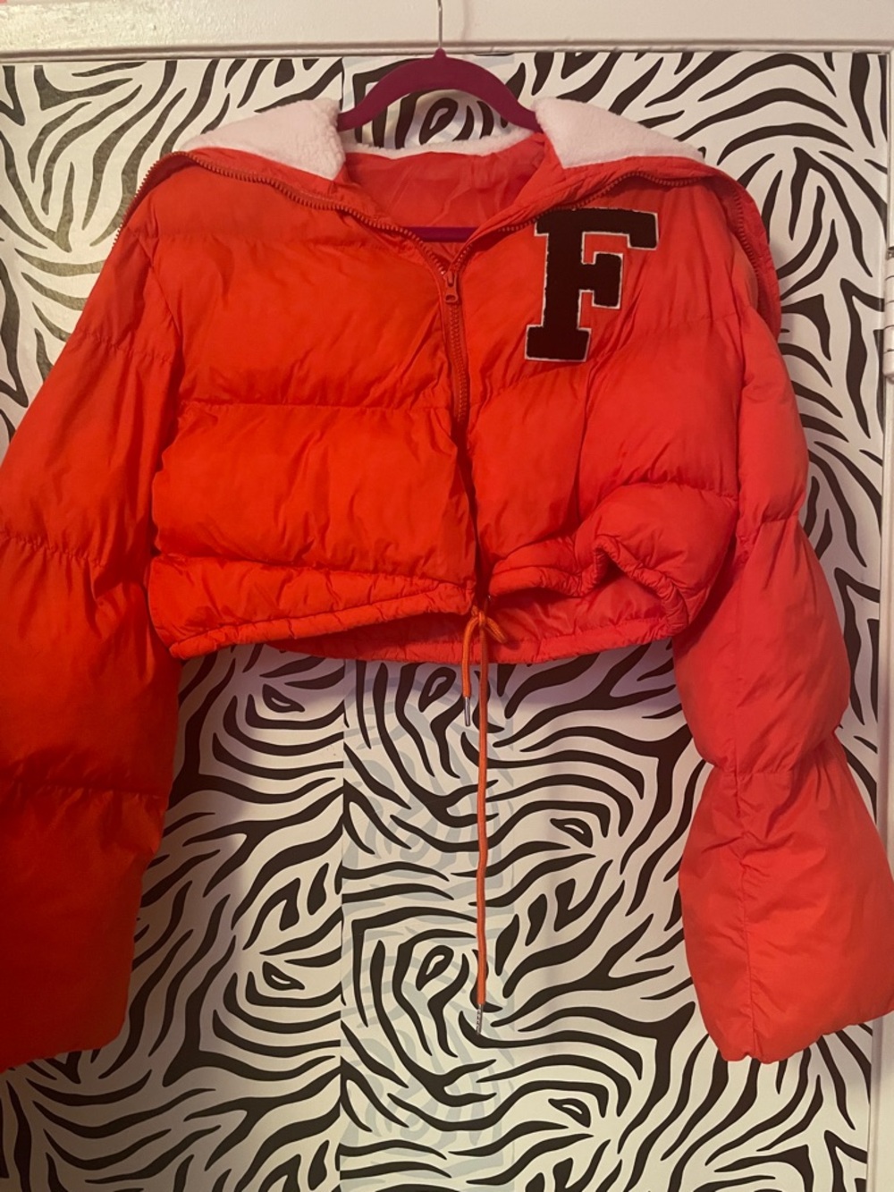 “f” puffer jacket♥️ - Picture 10 of 11